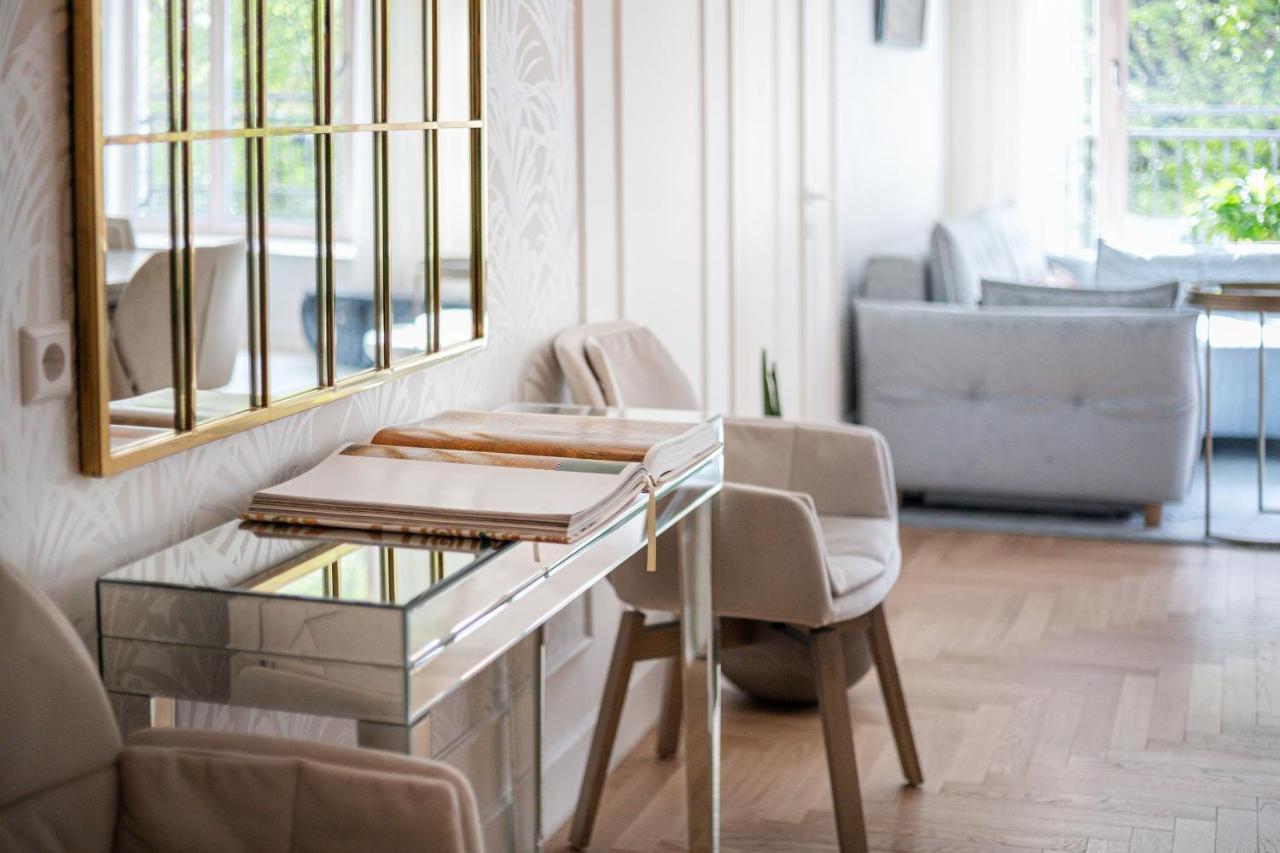 Jogailos Residence Peaceful Old Town Luxury 3 Bdr, 2 Bthr, Free Garage, Top-Speed Wifi VNO Eksteriør billede