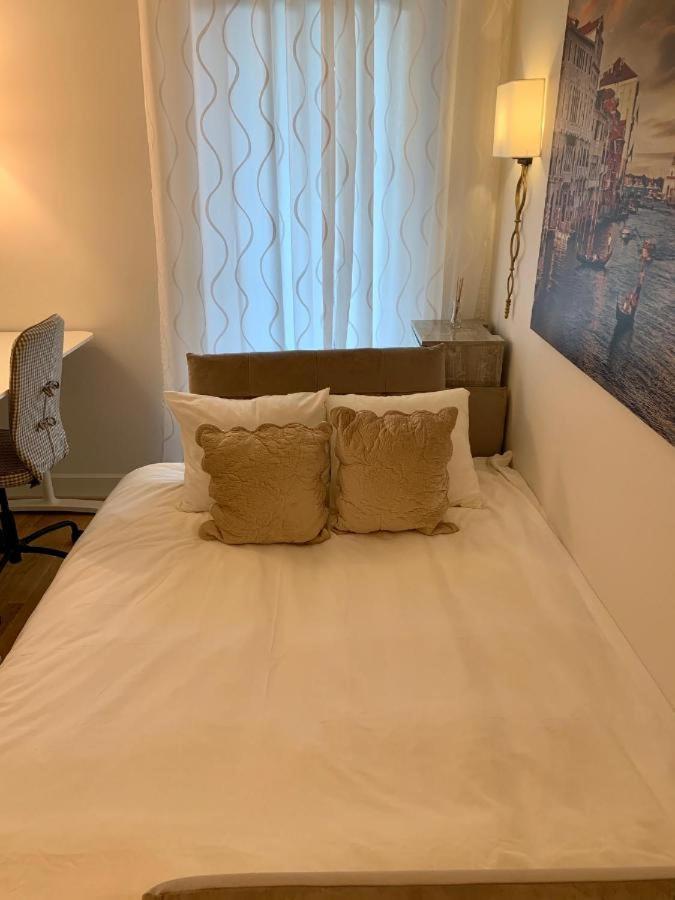 Jogailos Residence Peaceful Old Town Luxury 3 Bdr, 2 Bthr, Free Garage, Top-Speed Wifi VNO Eksteriør billede